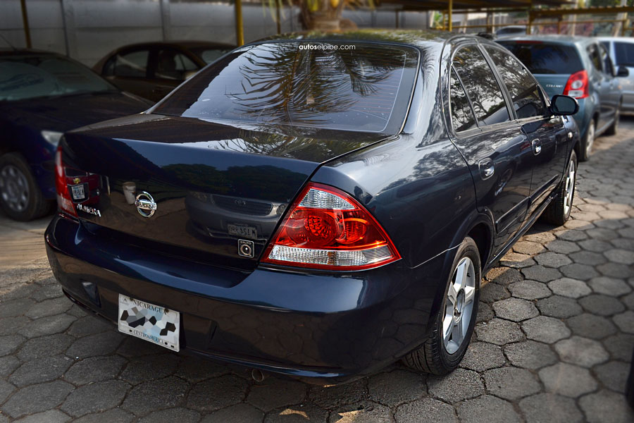 Carro nissan almera 2007 #7